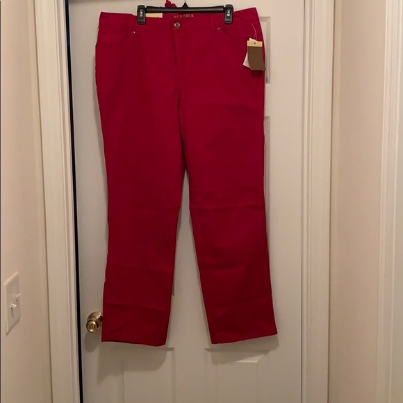 Fun red pants - Picture 1 of 1